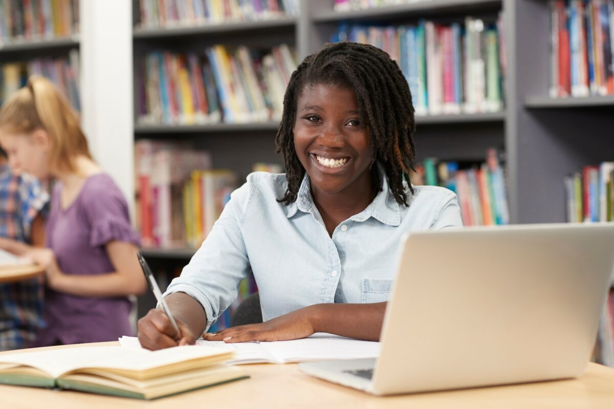 BrilliantMont Learning Hub - Students Learning Together